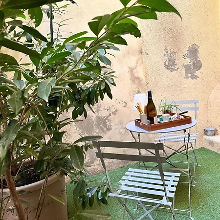 Beau Et Sa Terrasse Quartier Historique Διαμέρισμα Μουλέν