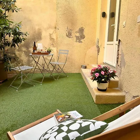 Beau Et Sa Terrasse Quartier Historique Lägenhet Moulins (Allier)